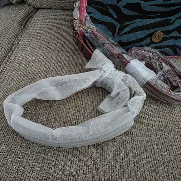 Kurt Geiger Wild Animal Print Leather & Calf Hair Shoulder Bag - New With Tags - Picture 12 of 15